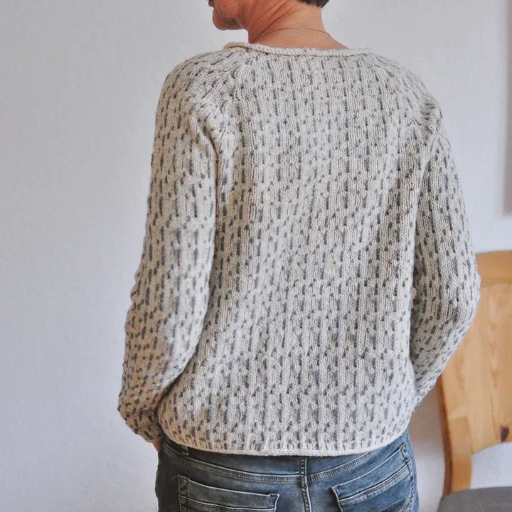 Beth | Chic Sweater